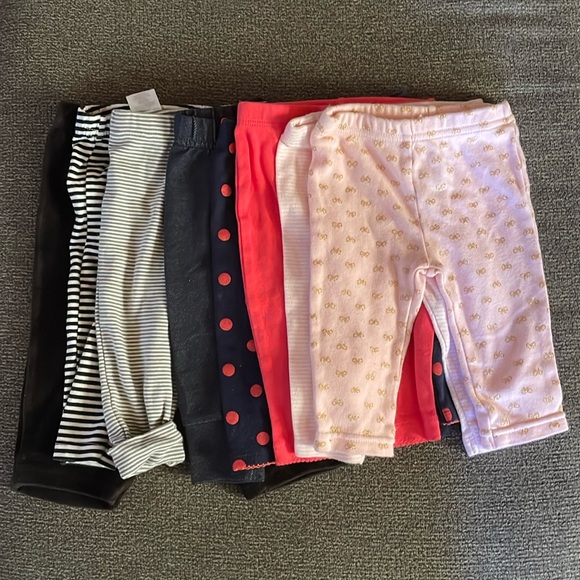 Bundle of Assorted Baby Girl Pants Size 3M - Picture 1 of 13